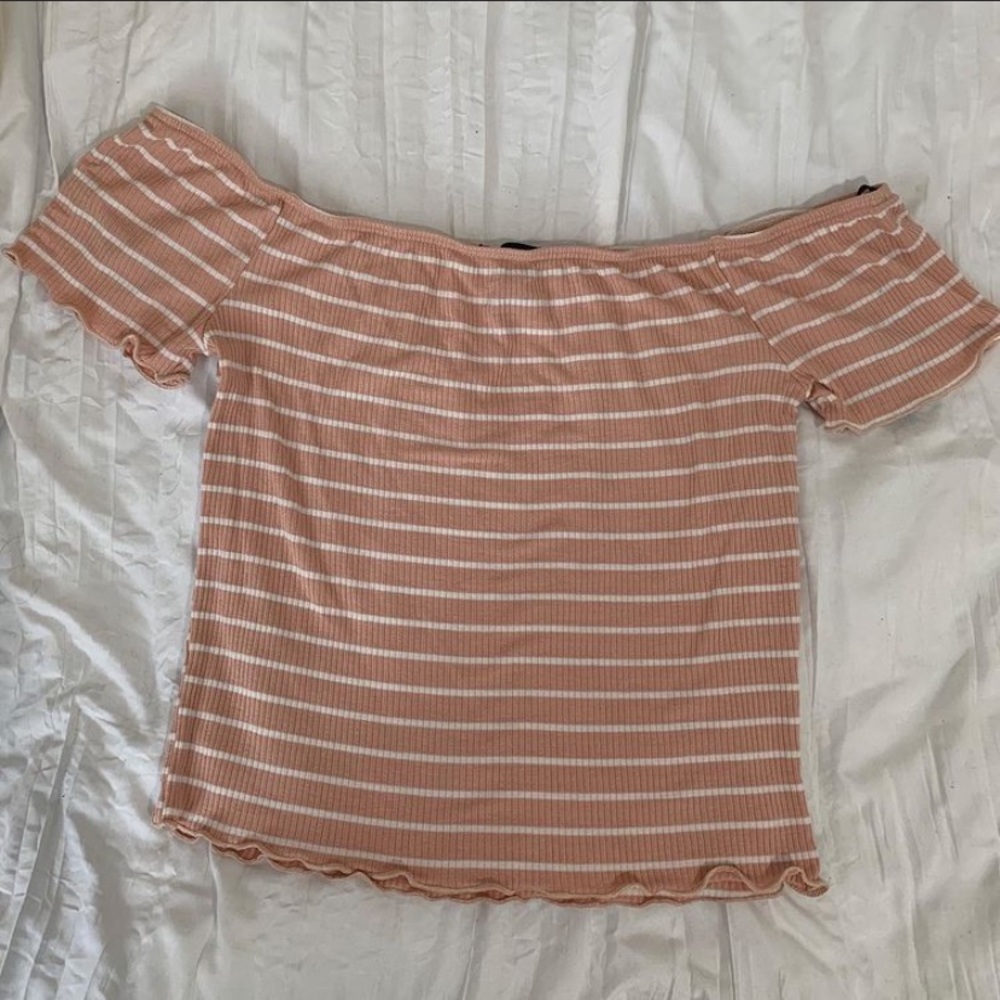 Forever 21 Pink stripped crop top